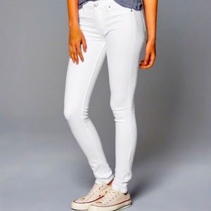 Abercrombie low rise skinny!  NWOT!